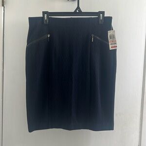 Alfani pull on black and blue skirt with front pockets, new size 10